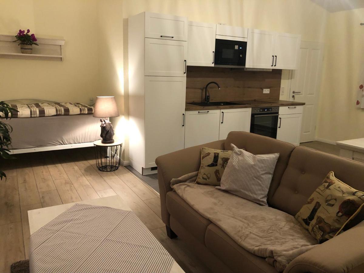 Ferienapartments Reitanlage Schenksolz Apartment Schenklengsfeld