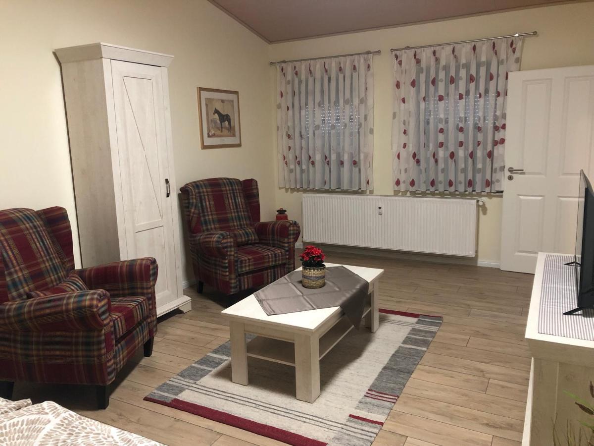 Apartamento Ferienapartments Reitanlage Schenksolz Schenklengsfeld